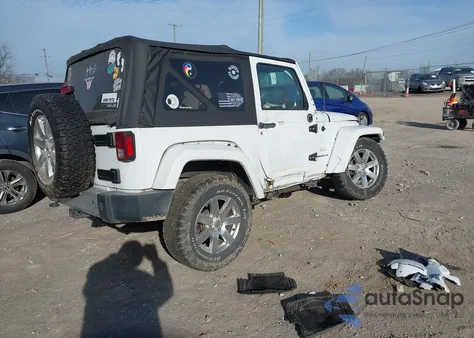 2015 Jeep Wrangler Sahara из США, поврежденный, VIN 1C4AJWBG3FL749011